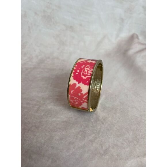 Avon Jewelry - Wide Hinged Goldtone Bracelet with Pretty Pink and Red Flowers